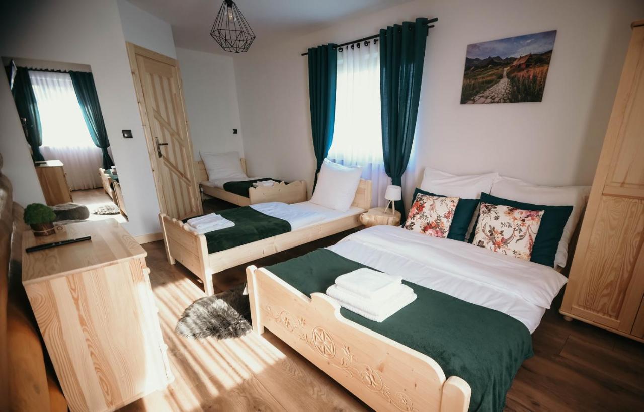 Tarasowka U Zajaca Bed & Breakfast Czerwienne ภายนอก รูปภาพ