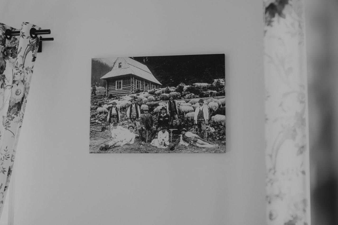 Tarasowka U Zajaca Bed & Breakfast Czerwienne ภายนอก รูปภาพ