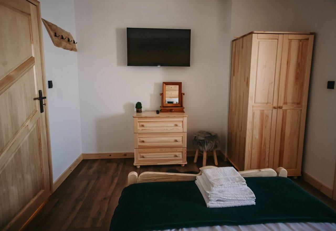 Tarasowka U Zajaca Bed & Breakfast Czerwienne ภายนอก รูปภาพ