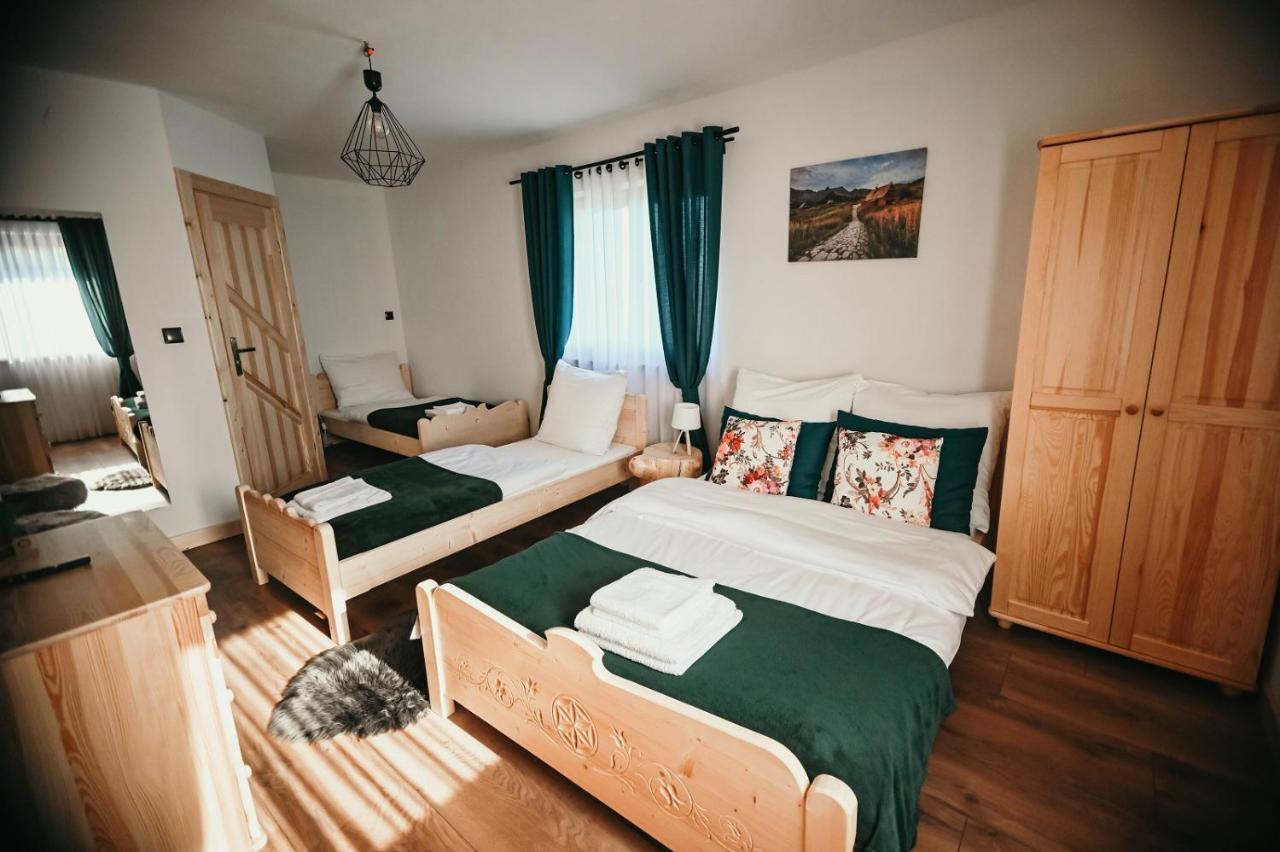 Tarasowka U Zajaca Bed & Breakfast Czerwienne ภายนอก รูปภาพ