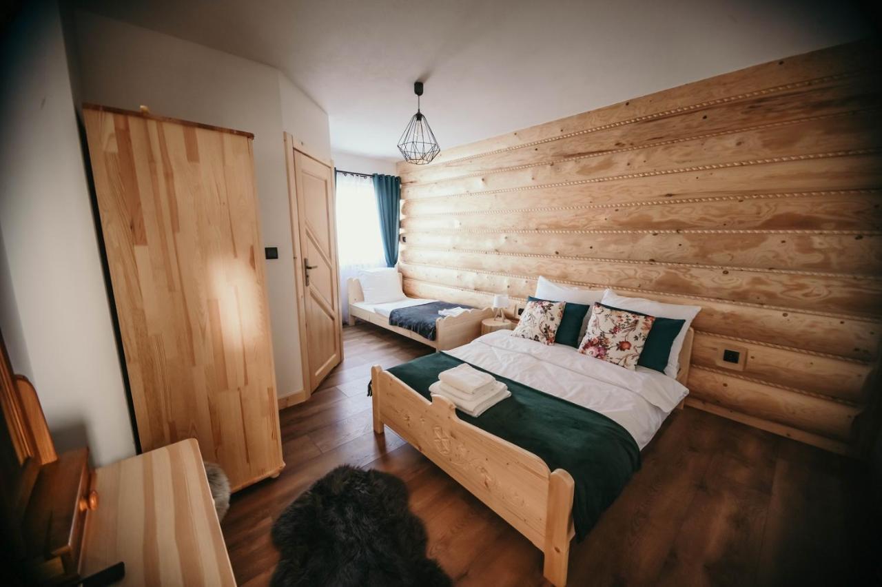 Tarasowka U Zajaca Bed & Breakfast Czerwienne ภายนอก รูปภาพ