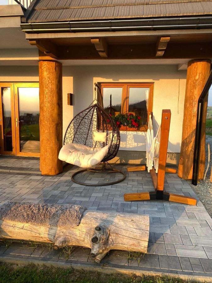 Tarasowka U Zajaca Bed & Breakfast Czerwienne ภายนอก รูปภาพ
