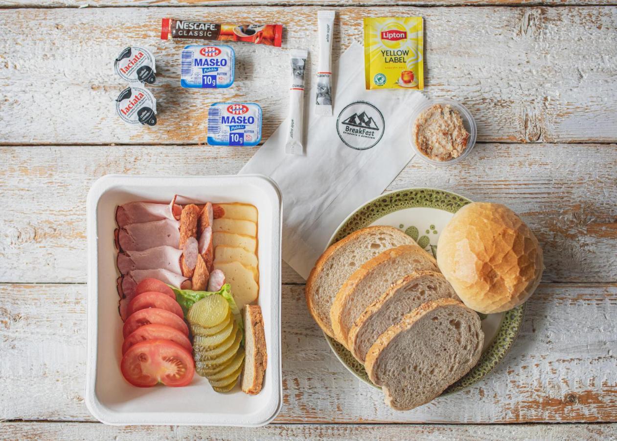 Tarasowka U Zajaca Bed & Breakfast Czerwienne ภายนอก รูปภาพ